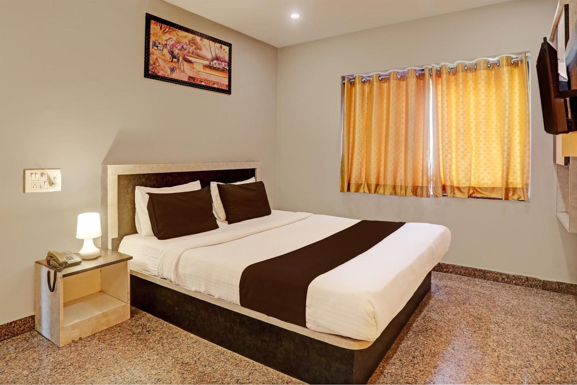 Super Townhouse Vaishnavi Hotel Secundurabad Exterior photo
